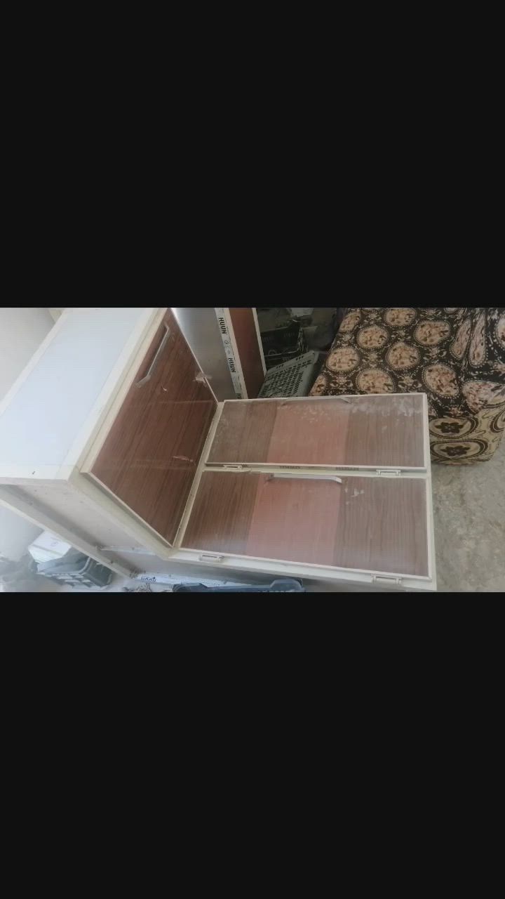 كاونتر نضيف بي هذن القطع سعره125بي مجال مكاني بصره بهادريه خاص او واتساب ***********
