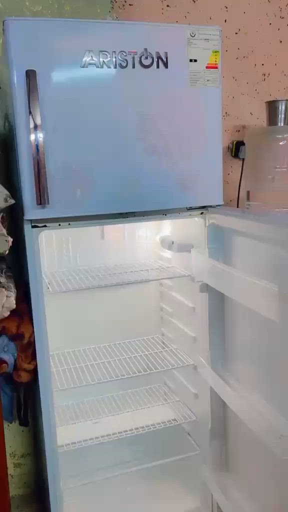 ثلاجة نضيفة وجديدة تجميدها فول استعمال قليل جدا سعرها 170مكان مدينة الصدر


**إذا كنت صاحب هذا الإعلان وتريد حذفه لأي سبب، رجاءا أرسل رسالة إلى الدعم الفني**