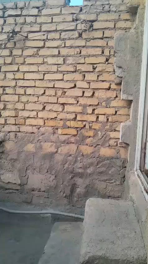 توجد دار سكنية للبيع المساحه 40م طابو صرف طابق ونص كربلاء حي العامل منطقة ال14 الفرع الخلف جامع أهل البيت ثاني بيت عن التجاري السعر ب50مليون وبيه مجال للاستفسار الاتصال (***********)
