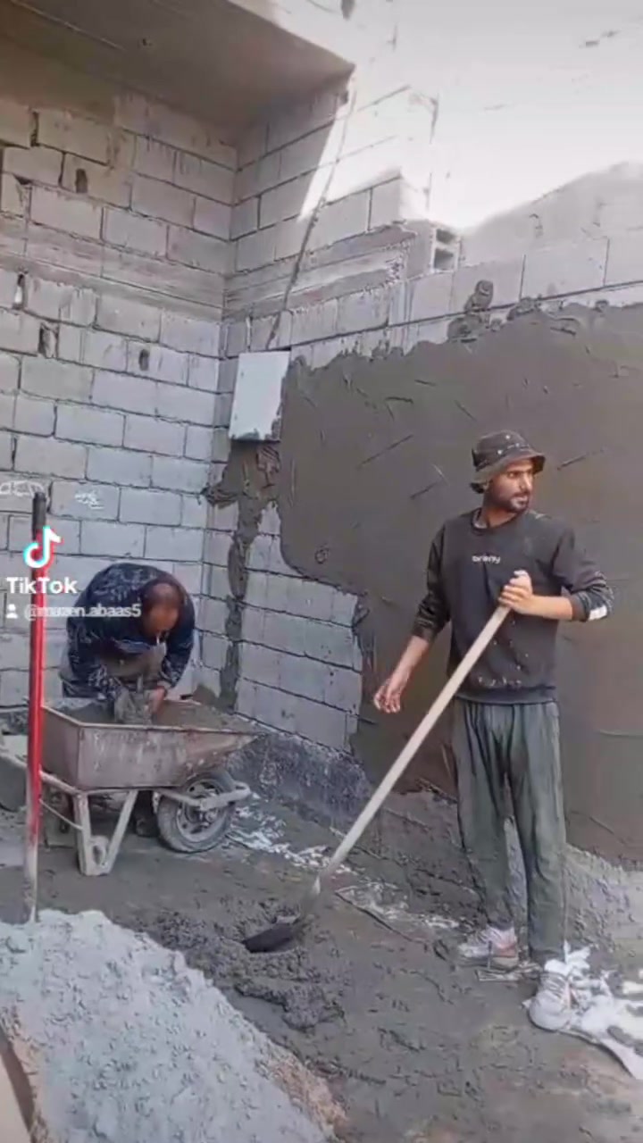 موجود كادر لبخ وديكورالحداىق***********
