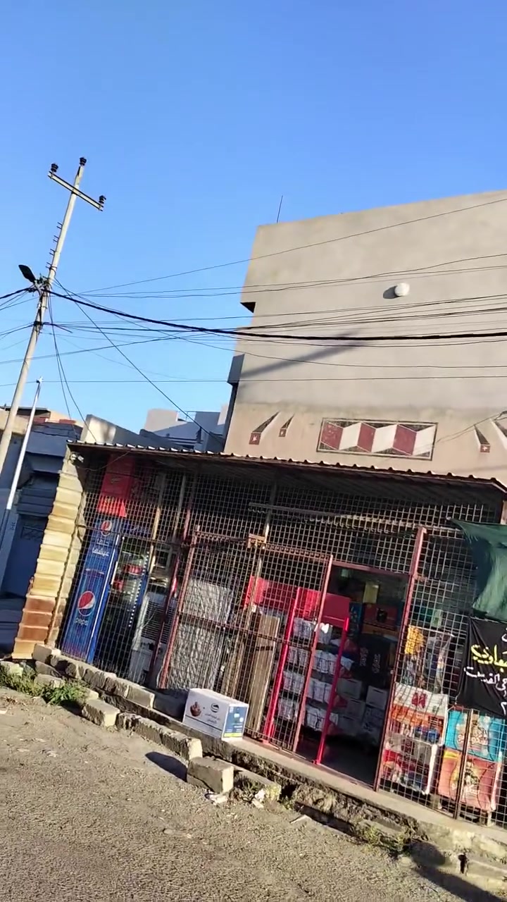 عقار تحاري للبيع حي القدس مساحة 200 متر  على دبل سايد يتكون عقار شقق عدد (2) مع محلات و دار 

*********** 
*********** واتساب استفسار ع ارقام الثالية
