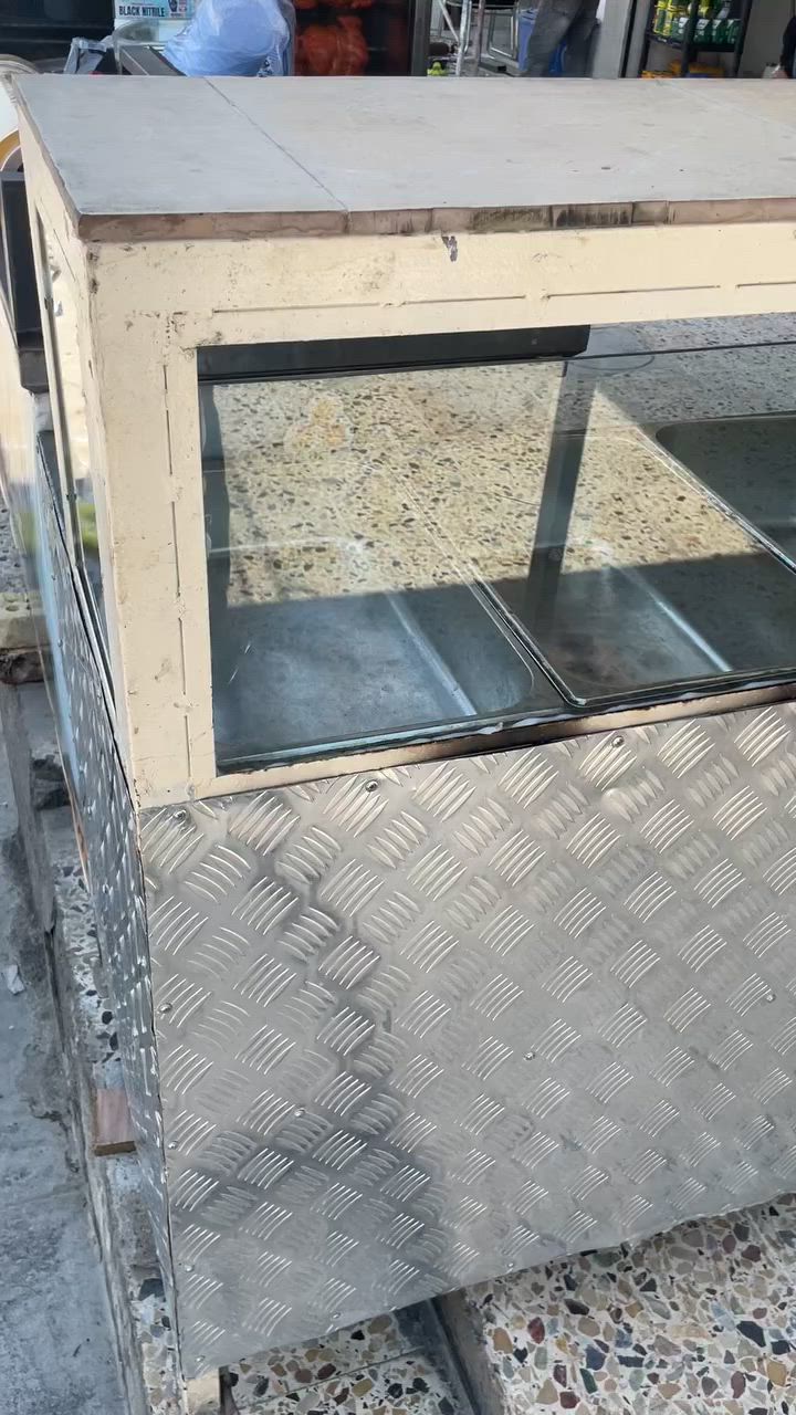 بلاش
بغداد بوب الشام
***********
