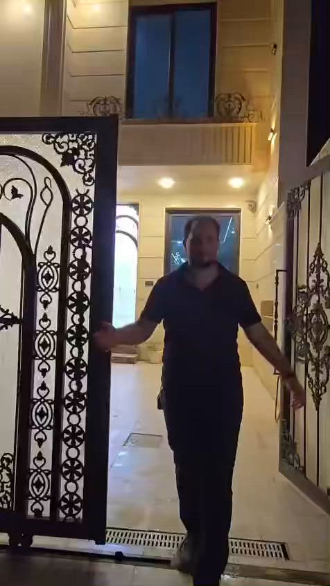 🏡 دار حديثة ومميزة للبيع – بستان الحلو ✨

📍 الموقع: بستان الحلو – فرع مدرسة العدنانية.
📐 المساحة والأبعاد:
• المساحة الإجمالية: 200 متر مربع
• الواجهة: 8 متر
• النزال: 25 متر

📞 للاستفسار والمعاينة:
يرجى مراسلة الصفحة، أو مراجعة مكتب الولاية للاستثمار العقاري.
📍 العنوان: شارع أربعين – مجاور مجمع الأنوار.
أو الاتصال مباشرة على الأرقام التالية:
• 📱 *********** — سيد احسان
• 📱 *********** — سيد علي
