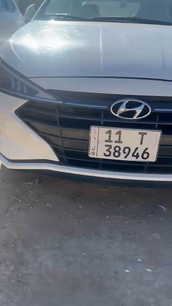 النترا 2019 خليجي ماشيه 177 الف بيها ملاحظتين رصعتين بالصور و الجاملغ الامامي مبدل بالشركه والخلفي نصه مصبوغ 
135 وبيها مجال ***********
