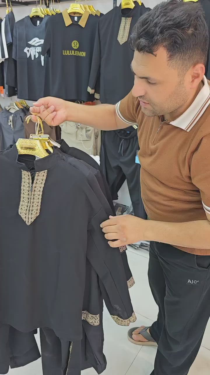 جديد ازياء احمد الغانمي عن وصول وجبه جديده العنوان السوق الكبير مقابيل شارع كاظم عويص سعر القطعه ب.  15


**إذا كنت صاحب هذا الإعلان وتريد حذفه لأي سبب، رجاءا أرسل رسالة إلى الدعم الفني**
