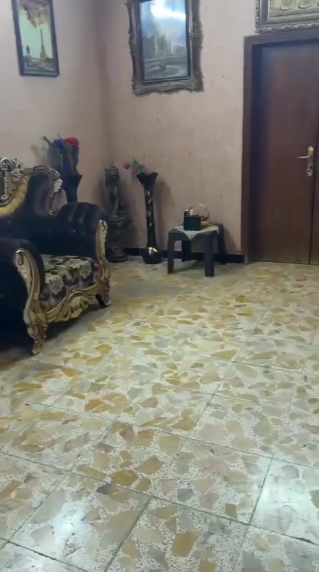 اثاث مستعمل
طخم ملكي مع طبلات زجاجية 10 مقاعد السعر 425 الف عنوان بغداد مقابل مرور الطوبجي ***********
