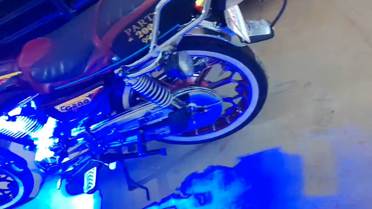 بارت 24 للبيع مكينه كبس ***********

