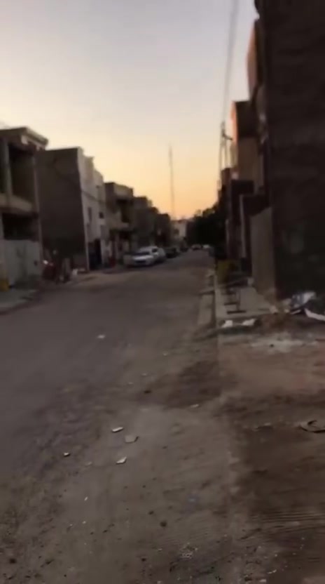هيكل للبيع في حي دجلة شارع الابداع قرب محطة القيثارة
٦٠ متر 

٦ متر الواجهة 

١٠ النزال 

الطابق الاول صالة ومطبخ وغرفة نوم وصحيات ومنور

الطابق الثاني غرفتين نوم كبيره وصحيات بيتونه وسطح كبير 

السعر ٩٠ وبي مجال 

للاستفسار الاتصال 

***********
