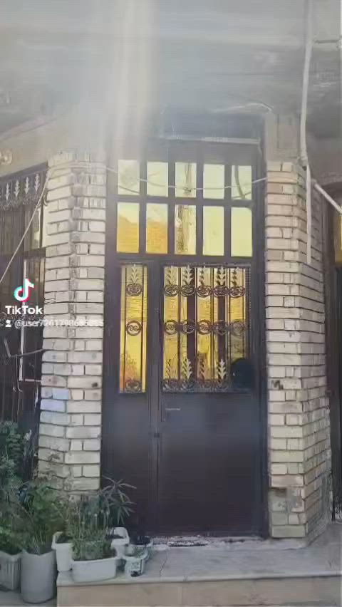 السلام عليكم.
بيت للبيع في منطقة الرئاسه المربع مقابيل صيدلية ابن البيطار المساحه 125م طابقين ونصف بيت جاهز للسكن المنطقة خدمات كامله ماء ومجاري تبليط.
للاستفسار مراسله الصفحه او الاتصال ***********

