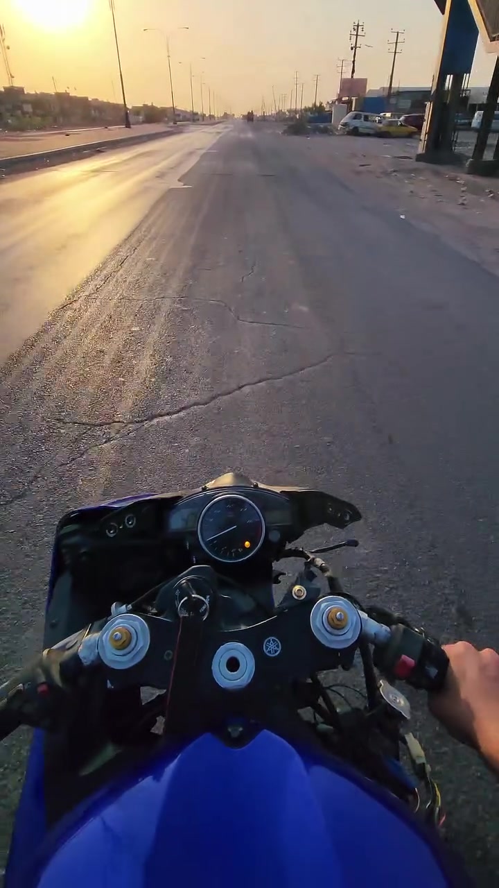 للبيع ياماها r6 موديل 2014 اصل مرقم بغداد  انكليزي باسمي
سويت بيها حادث وريد ابيعها على وضعها شغاله وتمشي
نواقص كدامكم  السعر ٢٠ مستعجل وماكو هيج سعر مكاني بغداد***********
