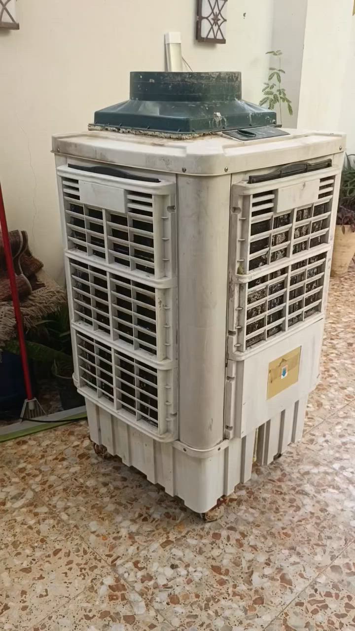 سلام عليكم غراض لبيع مكان بغداد حي ور سبع قصور شارع ابو علي رقمي بي واتساب الشاري ايخابر ***********
