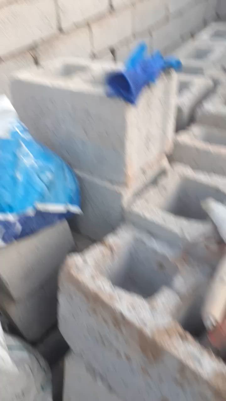 خلفه بناء بليوميه قطعي ادك مو اقل من ألف بلوكه *********** ***********واتساب

