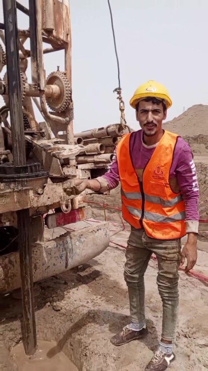 حفر الابار الارتوازيه. ***********
يعلن عن حفر الابار بكافة الاحجام
غسل وتنشيف الابار 
حفر الركائز
حفر النقاط 
حفر وفحص التربه
وعمل كافه المقاولات العامه
نعمل في كافه محافضات العراق
دقه في العمل وسرعه في الانجاز
