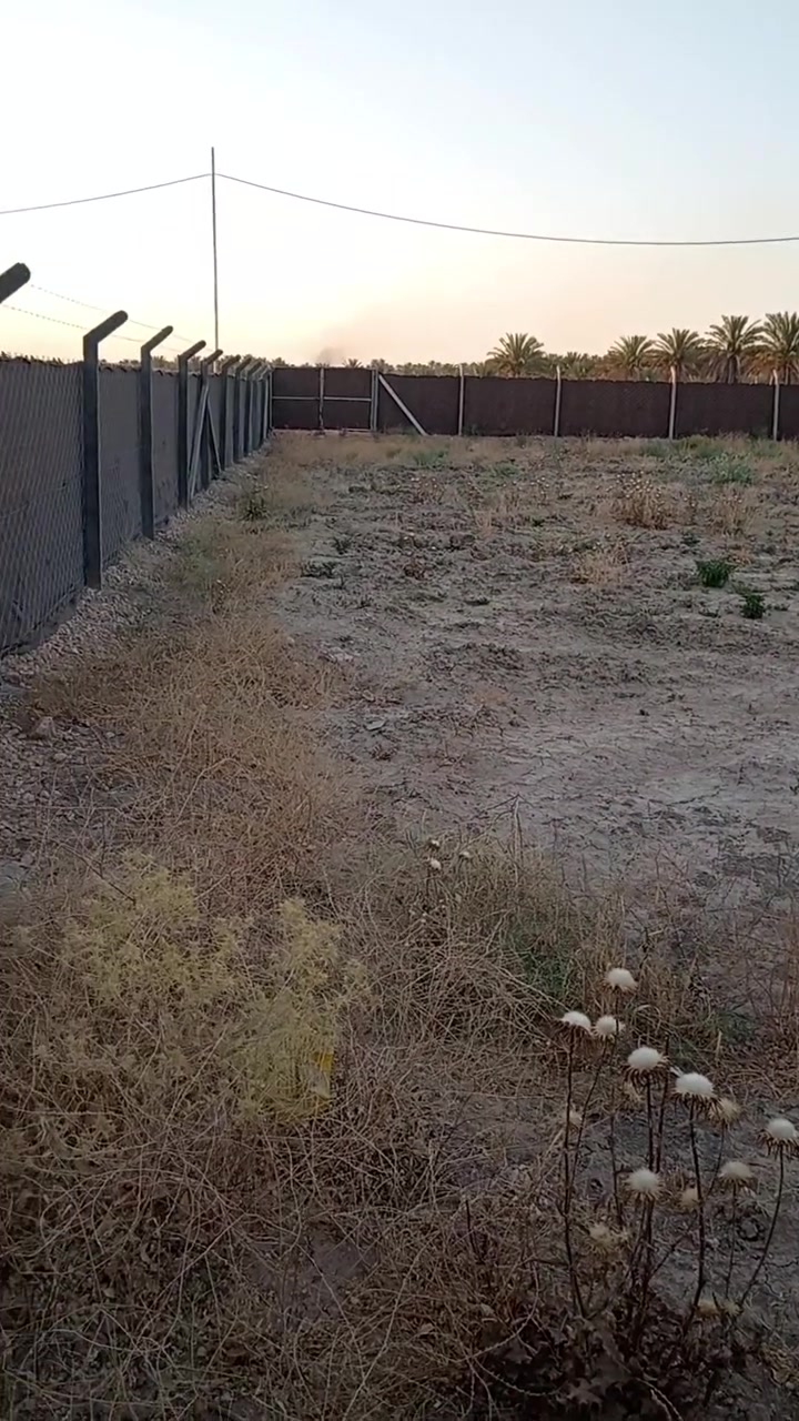 سلام عليكم.. الف متر وجهه ٢٥ على شارعين طابو زراعي سند ٢٥ تحويل مباشر حله خلف العلويه شريفه ع كامل خدمات ***********
