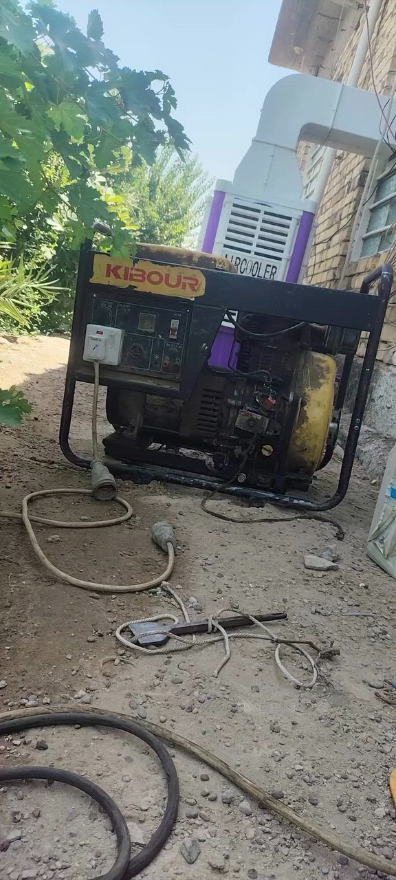 مولده گاما 5kv شغاله مثل ما واضح بالفيديو السعر 450مكانها نجف عباسيه للاستفسار الاتصال على الرقم ***********
