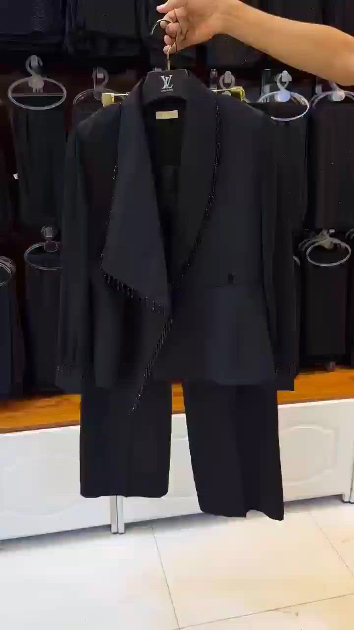موديلات شهر  محرم
فخامه. وجمال. المديل سوت قطعتين  سواد فاحم 

🧶🧶نوع الخامة دابل   تركي  ❤️
المقاسات   38🌹40🌹42🌹44🌹46🌹48


**إذا كنت صاحب هذا الإعلان وتريد حذفه لأي سبب، رجاءا أرسل رسالة إلى الدعم الفني**