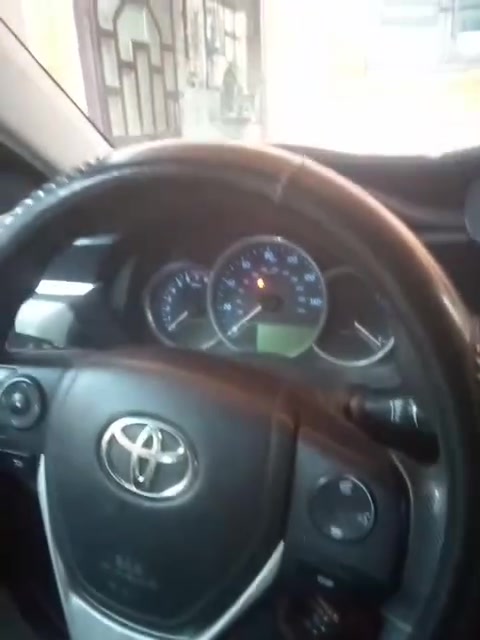 كورلا موديل 2016 وارد امريكي ضرر موجود بصور والفحص موجود بلصور  محرك وكير في حاله جيده تبريد شغال موثبت سرعه كامره خلفيه تحكم ستيرن شرط تحويل  سعر 122$, بيها مجال مكان تكريت  ***********
