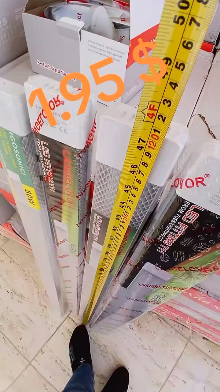 بسم الله الرحمان الرحیم 
ئازیزانی C.M.H سلاوت خوداتان لێبێت
گلۆپ شمع 120 سنتم بەردەستە کوالێیتی بەرز گونجاوی نرخ
لە یەک عدد دەتوانیت دوا بکەیت 
80 وات 2 خت 1.95$
100 وات 3 خت 2.60$
120 وات 4 خت 3.25$
10 عدد بکڕەو پارەی گەیاندن نادەیت 
بە جوملە بەردەستە بۆ دووکان دارو کاسب کارە بەرێزەکان 
بەهیوای سود بۆ هەموو لایەک 
***********
***********
#CMH #kurdistan #Iraq #foryou #viral
