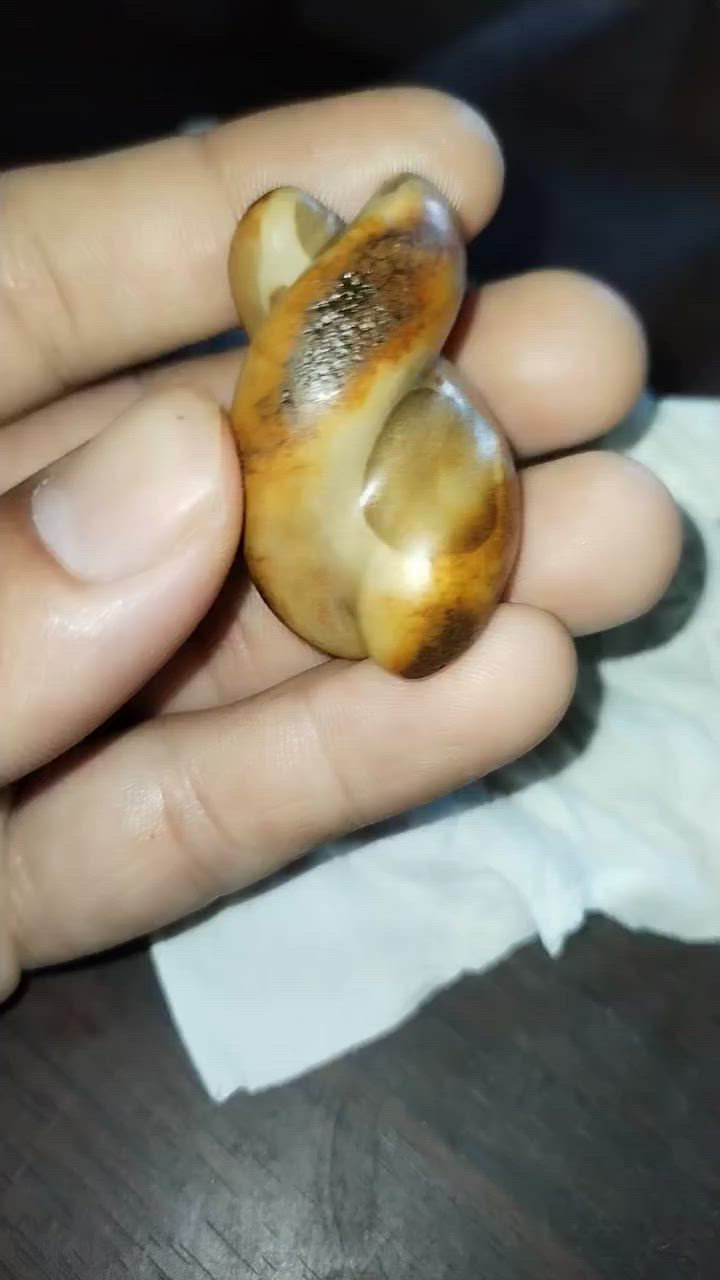 عرق رفش للبيع واللي عنده محابس وفرق عادي *********** 👍

