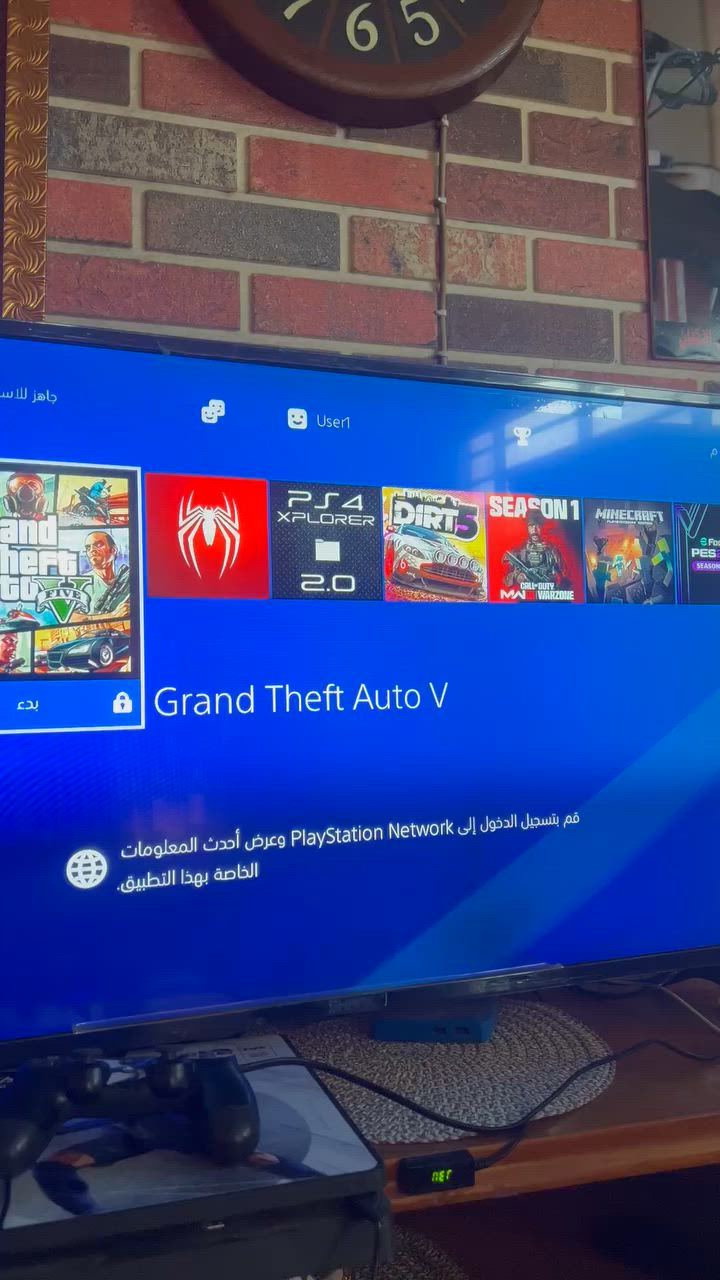 بلي فور سلم1000 كيكا يعني واحد تير مهكرالجهاز كامل  
الجهاز نضيف لوك ستيكر ابد ممفتوح نظافة٩٩٪؜ الكارتونة موجودة وبقية الكيبلات الاصلية موجودة 
سعرة 350  وبي مجال 

مكان بغداد مدينة الصدر ***********
