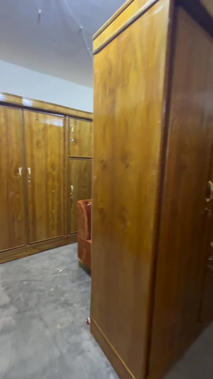 من رخص ادمن موافقه
كناتير صاج عراقي درجه اولى ويا رفوف مالته اسعار داخل صور 
العنوان راوه معرض هيثم واخوانه لبيع الاثاث  مقابيل دائره ماء
بيع نقدي + اقساط

*********** بي وتساب 
يوجد خدمه توصيل
