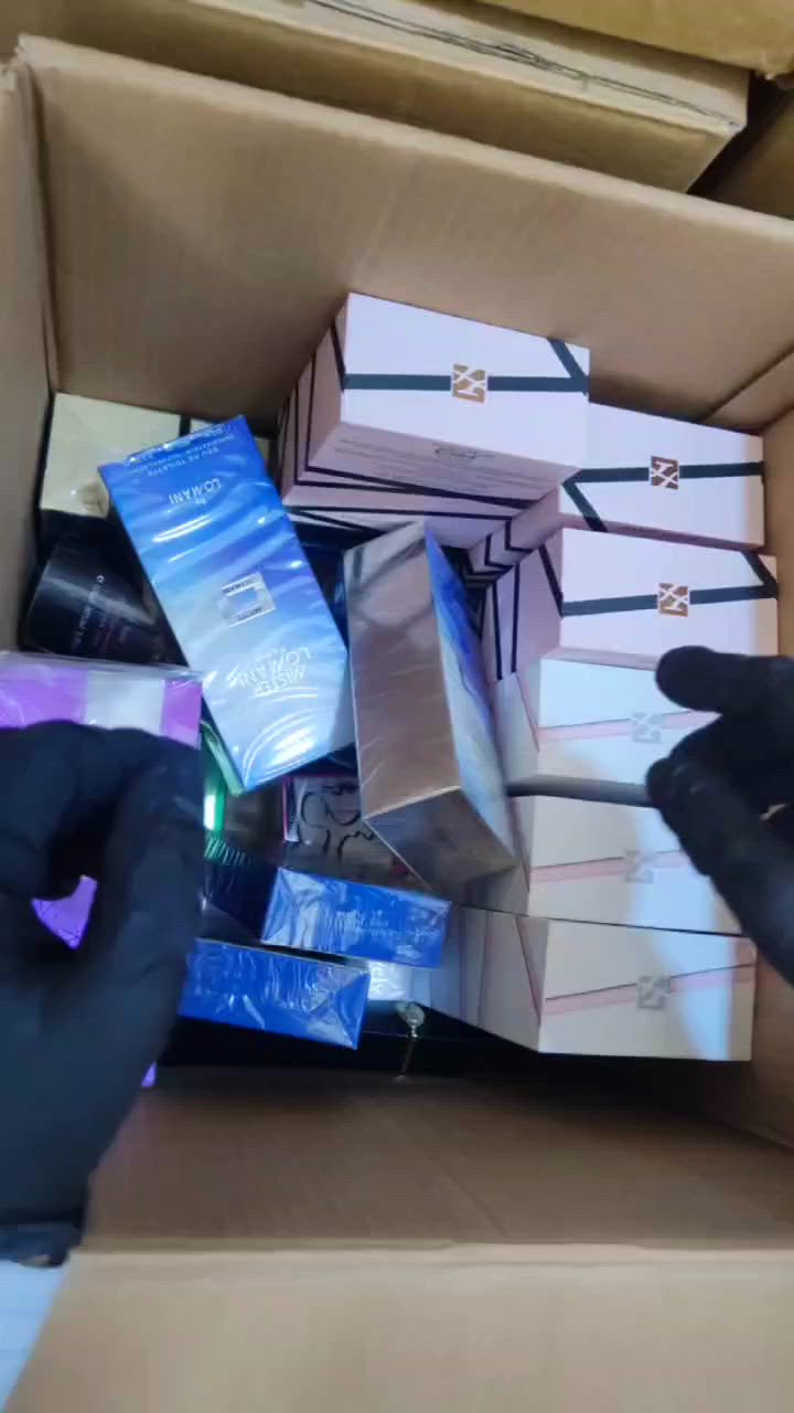 عطور اوربية تصفية مخازن بسعر مناسب ***********
