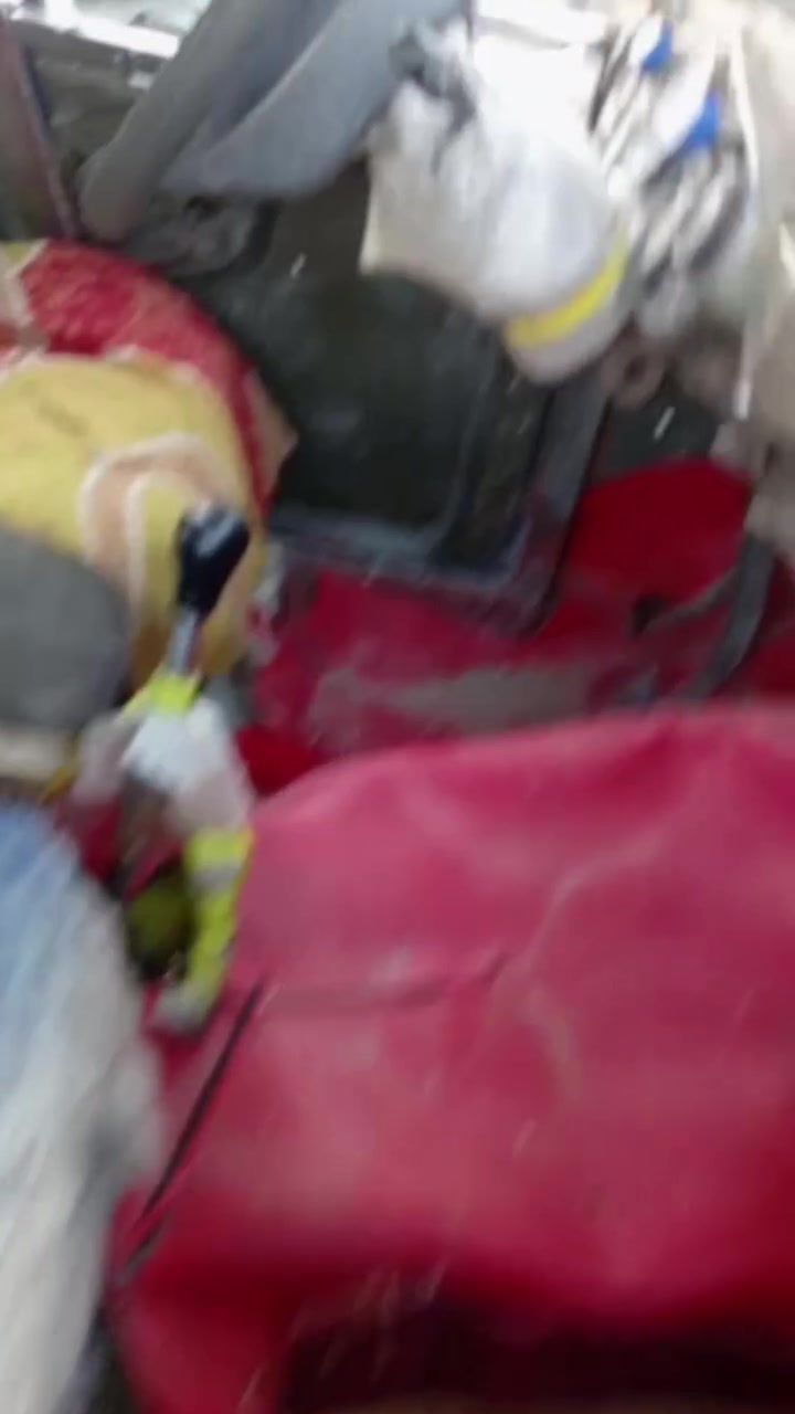 السلام عليكم زوبه للبيع مكينه وقير عادي جير اربع نوار مكينه وناس مكينه دخانه بيها سعر مليون و 150 اتصال فقط على الرقم لا تواصل على الصفحه***********‬‏
