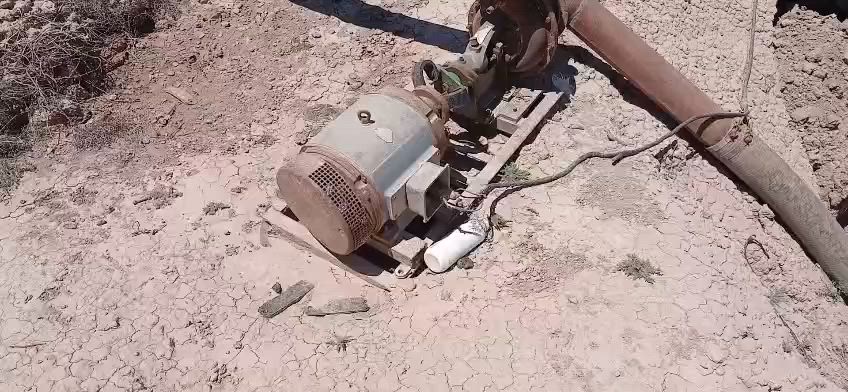 سلام عليكم ماطور كهرباء للبيع شغال بس اترس وشغل  حجم15او20***********

