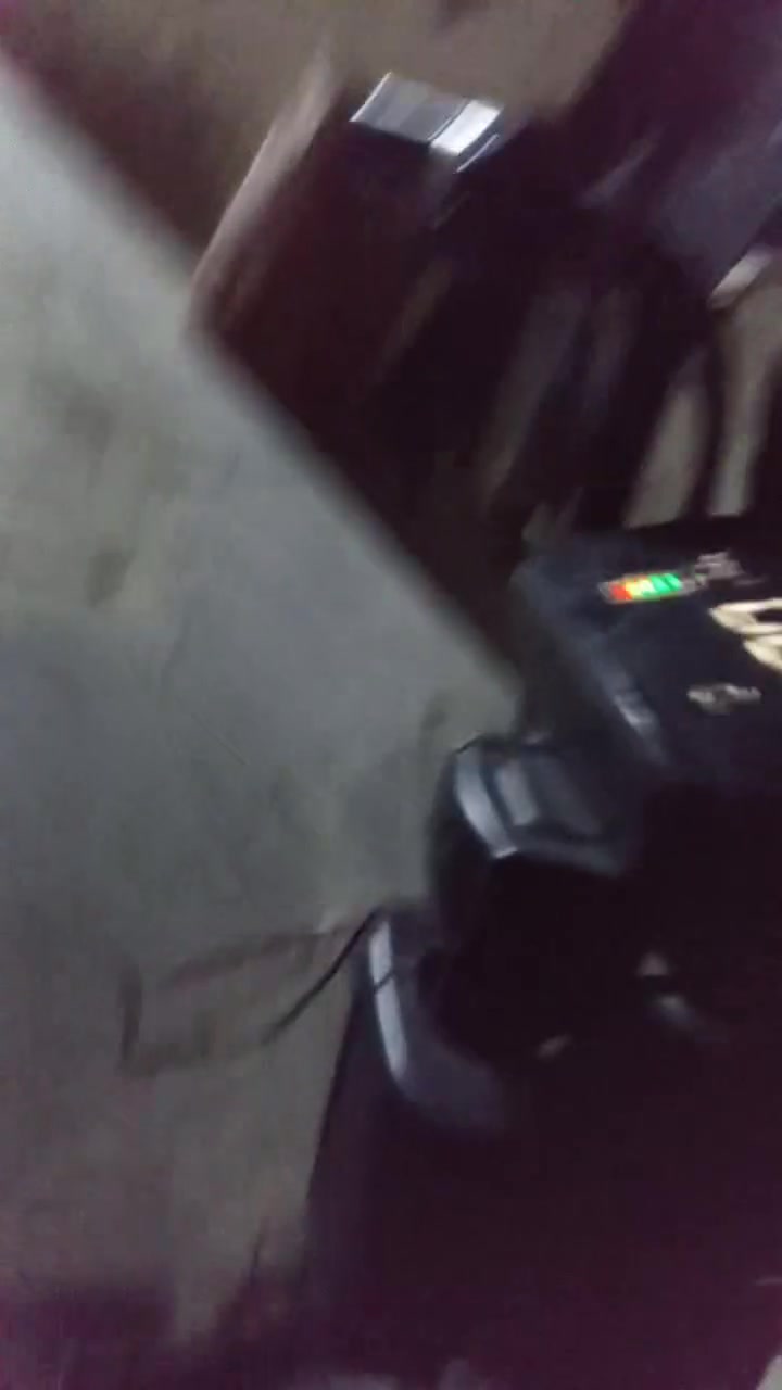 مستعجل على اللبيع
سلام عليكم دراجة شحن حجم20 للبيع بطاريات جدد لايت ناصي وعالي دبل شاره تمشي 80 سعر 175 وبيهه مجال مامتواجد خاص بس وتساب رقم*********** شراي وتساب وبي خير ويدلل مكان بغداد
