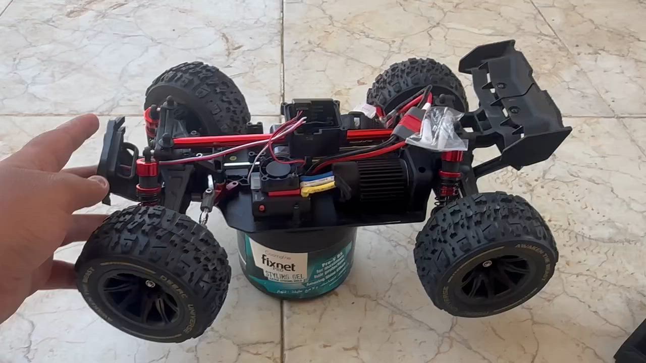 السلام عليكم سياره ماركه hyper go كارتون كتلوك ملحقات كامله اجه وياها 2 سيرفوات  حديد ممشدودات السياره نضيفه اول تم 85 الف بدون معامله قفل بطاريه 3s سرعتها كلش عاليه


**إذا كنت صاحب هذا الإعلان وتريد حذفه لأي سبب، رجاءا أرسل رسالة إلى الدعم الفني**