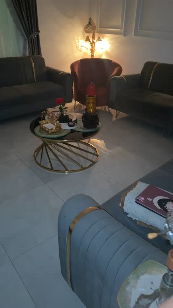 تخم للبيع بي رجلين بس برغي يصيرن
نهايته ١٥٠ قفل مكانه شهداء البياع


**إذا كنت صاحب هذا الإعلان وتريد حذفه لأي سبب، رجاءا أرسل رسالة إلى الدعم الفني**