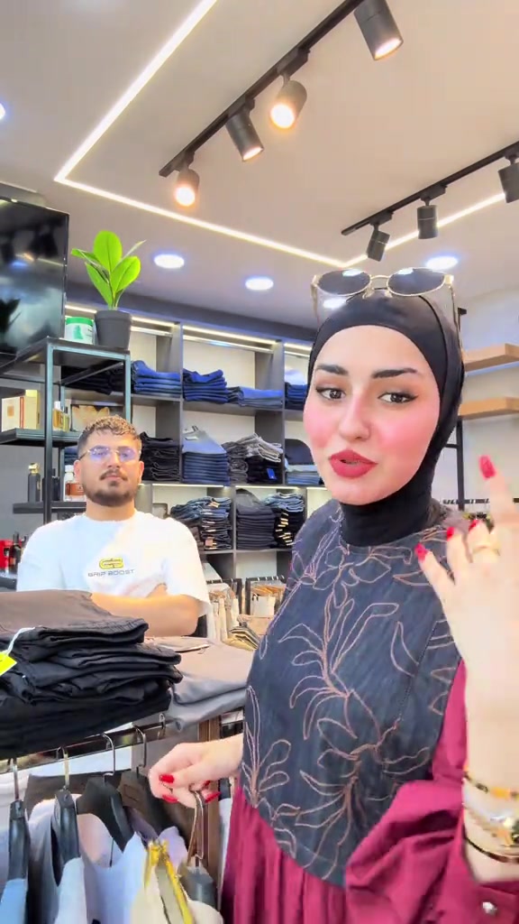 وصل حديثاً إلى أزياء سيد ✨ 🤎 سوت سفاري دبل جيب بتصميم عصري وخامة راقية، يجمع بين الأناقة والراحة، مناسب للإطلالات اليومية والمناسبات. ✅ متوفر بعدة ألوان ومقاسات ✅ خامة ممتازة وتشطيب فاخر ✅ الكمية محدودة 📍 العنوان: كركوك - طريق بغداد - فرع صيدلية نازلي 📞 للاستفسار والطلب: *********** أزياء سيد… لأن الأناقة تبدأ من اختيارك. 🤍 #كركوك_طريق_بغداد_شارع_القدس_احتفالات🇮🇶🌹 #كركوك_طريق_بغداد_شارع_القدس_احتفالات🤍🦋 #شعب_الصيني_ماله_حل😂😂 #الكسندر #فخامة_الرجل 
