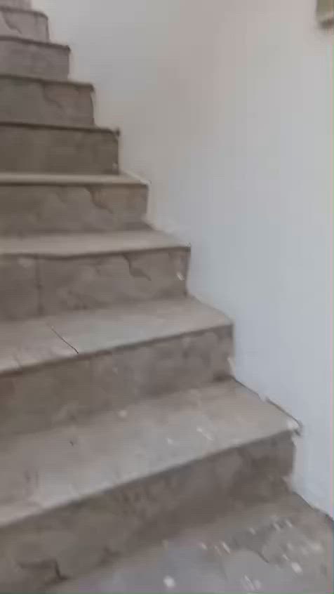 مشتمل للإيجار طابق ثاني معزول العنوان زراعي ابو طياره البيت نضيف كلش الايجار ٥٠٠ وبي مجال للاستفسار الاتصال على الرقم ***********
