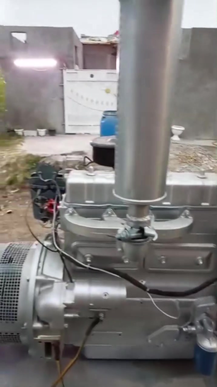 السلام عليكم
🔹 للبيع مولدة بيركز 30 كيلو 🔹
مولدة نظيفة وشغالة، قدرة 30 كيلو (37.5 KVA)، ثلاث فاز، مناسبة للبيت الكبير أو المحلات والورش والمشاريع.

✅ شغالة وجاهزة للفحص بأي وقت 
✅ محرك نظيف ومكفول صابغه للنظافه لا أكثر 
✅ توليد نظيف وكذلك مابي أي عيب تجي تفحص بالي يعجبك 

💰 السعر: 12 ورقة وبيها مجال 
    المكان : بابل ( كفل ) 

للاستفسار : ***********
