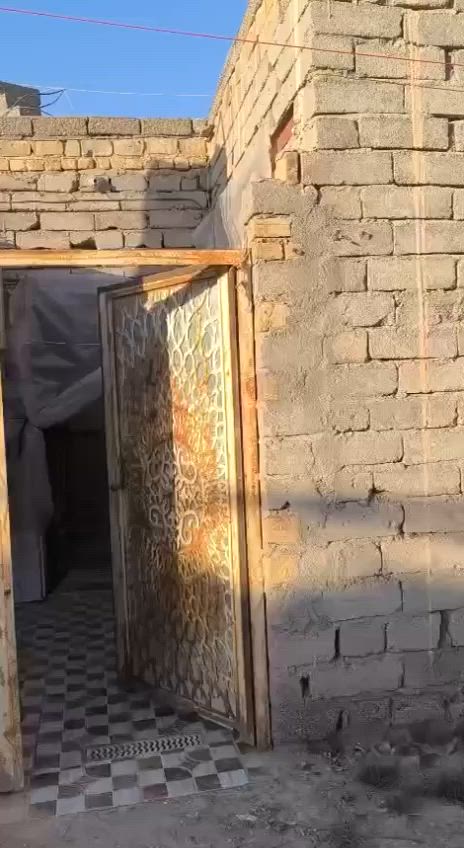 للبيع بيت ركن زراعي  بحي  الانصار  /مساحه 95م / غرفه وصاله ومطبخ وصحيات  الاستفسار ***********بي واتساب
