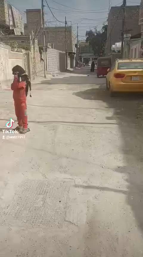 السلام عليكم
بيت للبيع
سبع قصور قرب الصيطرة اول فرع رابع بيت
مساحة 70  نقص بس بيتونة سنذويج
بنا حديث طابوك
رفت مسلح السعر 55 
 كافة الخدمات عدة التبليط عن قريب
*********** بي واتساب
