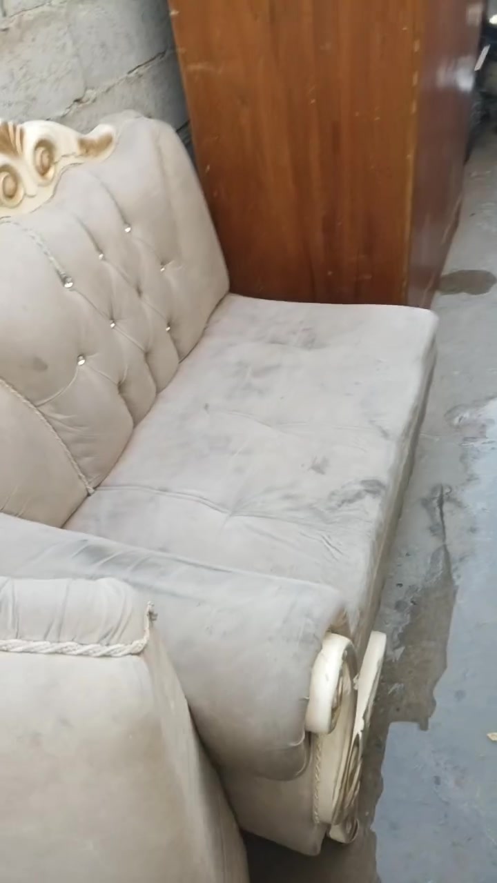 تخم 7مقاعد سعر100قفل بس يرادله غسل عنوان الرحمانيه مال الشعله راقم ***********
