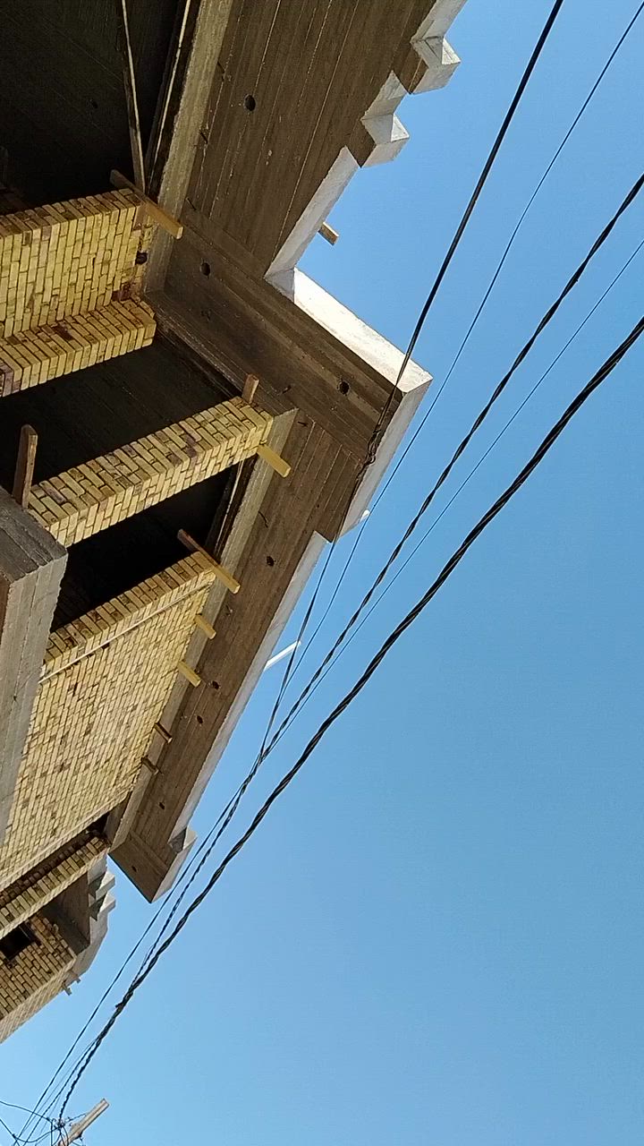 نجار قالب شغل امرتب درجه اوله واسعار مناسبه النجار حسن صالح للاتصال ***********
