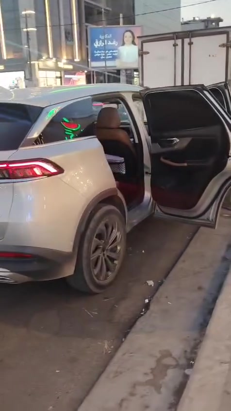من رخصة مدير الكروب المحترم 
يتوفر لدينا بردات بايك 
معتم 
للحجز يرجى مراسلة الصفحة 
او الاتصال على ***********
