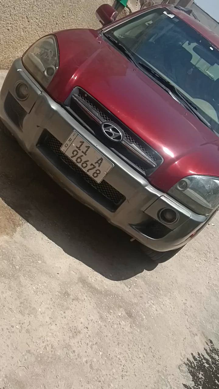 توسان سعر 73 وبيه مجال موديل 2005 كير محرك مكفول محرك 6 سلندر 2700  ترايك وين ما تريد شاشة كامره دمام مصبوغه عام أوتوماتيك لايت زنون سنويه 2029 نهايته شهر 10 هزه جديده حديد زينه مكاني ديوانيه *********** خاص او واتساب
