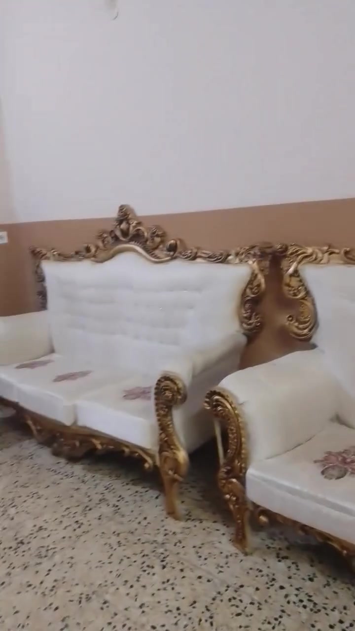 السلام عليكم 
للبيع ديوان
السعر750
العنوان الموصل اليرموك
للستفسار على الرقم والوتساب 
الرقم: ‏‪***********‬‏
