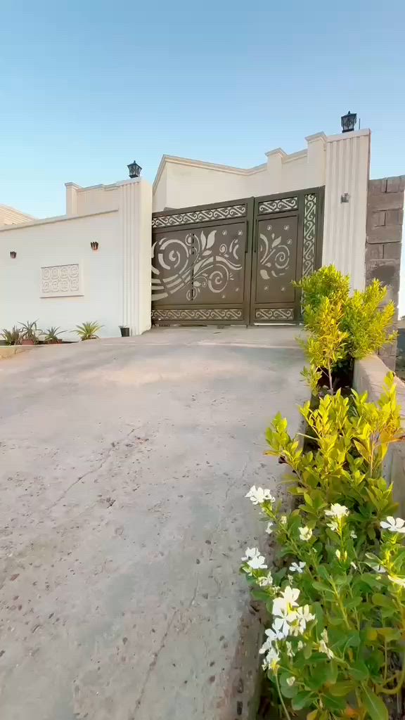 #بيت_للبيع

فلوجة الجغيفي الثانية

مساحة 250 م
شارع 50 م

بناء حديث درجة أولى
طابق واحد

طابو زراعي تحويل

#السعر_180_مليون_بي_مجال

للاستفسار مراجعة مكتب الشاهين للعقار / الفلوجة
عنوان المكتب حي الشهداء مقابل مدرسة المفاخر

للاتصال ***********
واتساب ***********
