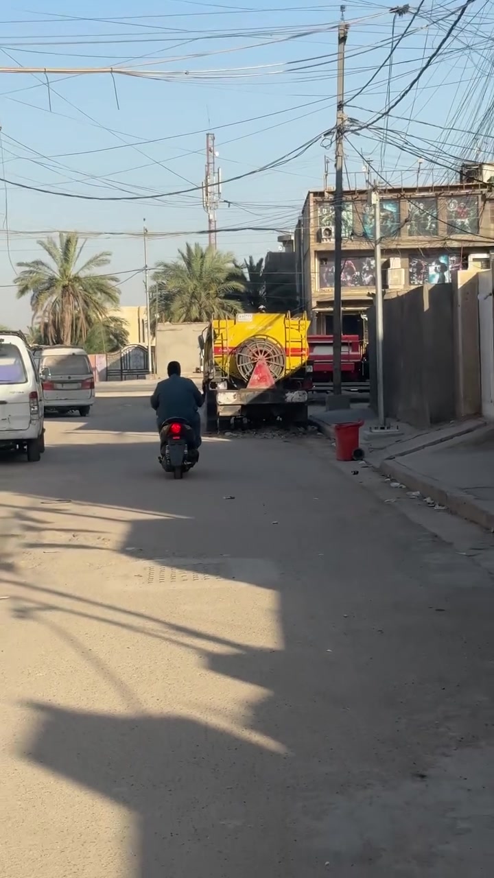 بيت للبيع المساحه 150متر بناء حديث جنس الارض ري حي طارق القديم بصفحة الوسط فرع سيد ثجيل مقابل مزرعه بيت ابو الياس للاستفسار ***********او مراجعة مكتب عقارات المصطفى  السعر مثبت بأول تعليق
