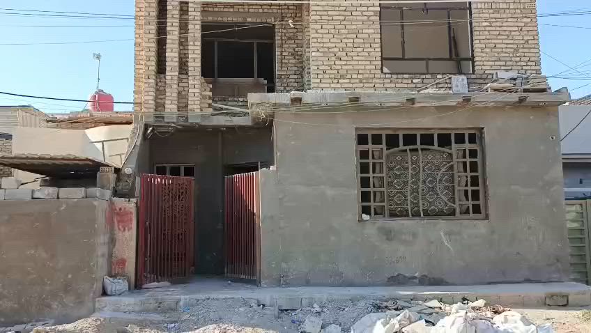 السلام عليكم بيت 100متر  للبيع شارع بلقيس على شارع 20 نافذ على شارع السوداني قريب على دفاع المدني الجديد السعر داخل التصوير قابل للتفاوض للتواصل *********** يرهم مراوس بدونم او نص
