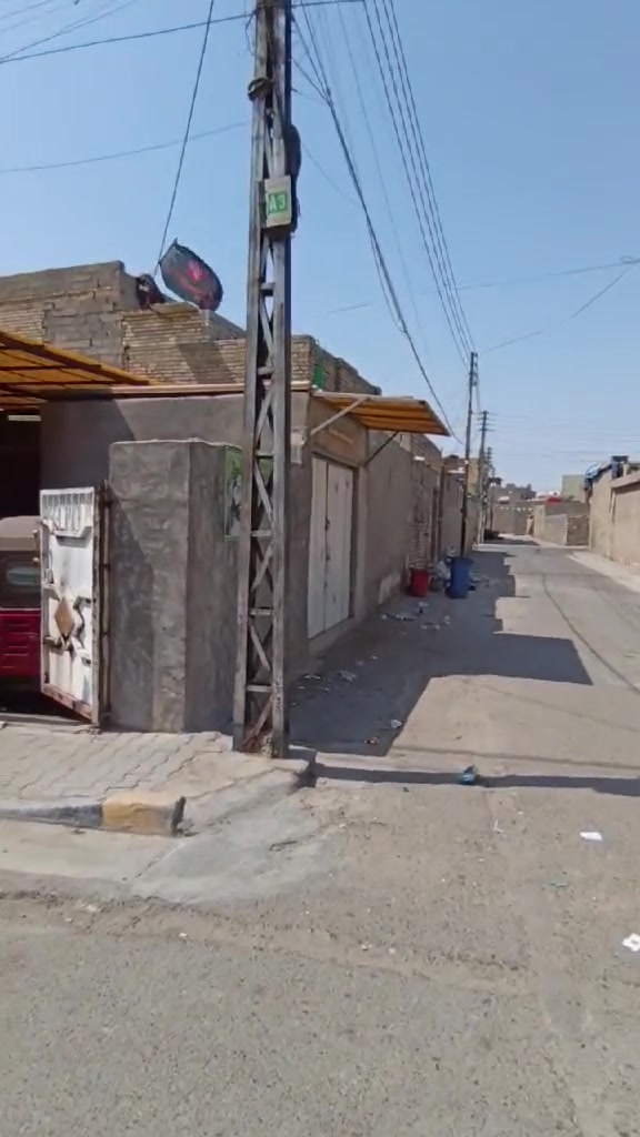 سلام عليكم  بيت 170متر   المكان  المعامل قطاع 5 سعر 40وبي مجال لتواصل أكثر  ‏‪***********‬‏
