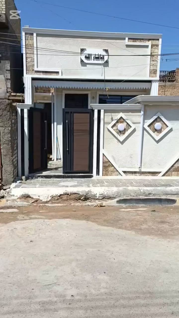 بيت للبيع 100 متر بغداد الحسينيه خدمات مسقط سعر 56 مليون ***********

