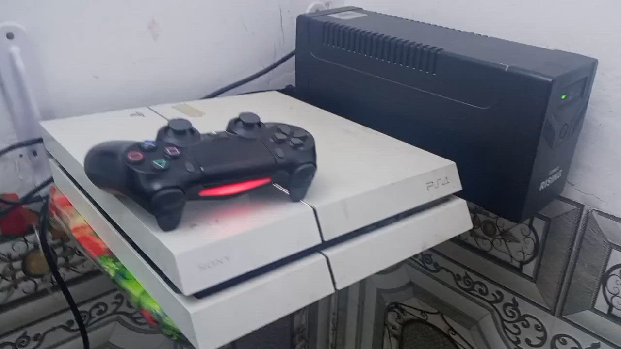 بلي فور فات مهكر ما مفتوح شرط عل فحص ويا يوبيئس جهاز حمايه نضام مالته 12.50.ويا جوستك ثنين الجهاز نضيف النضافه 90٪ البلي استخدام قليل سبب البيع محتاج فلوس رايده 250 قفل مثل ماذكرت الملحقات كلهن موجودات شرط الفحص ماتتندم
ممكن تكتبلي شنو سعة التخزين500GB
مكاني النجف الاشرف