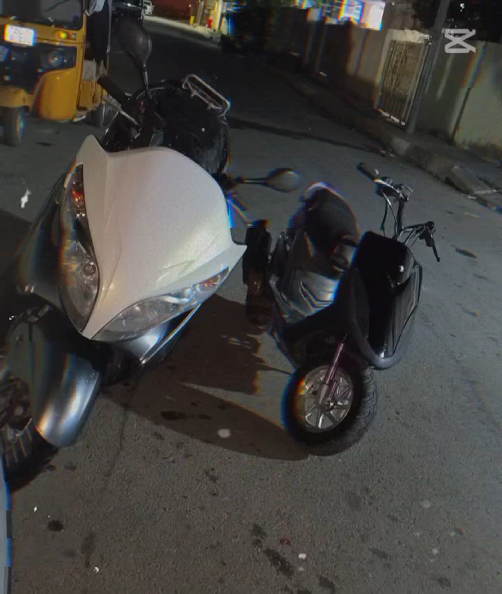السلام عليكم درجه ماكس للبيع درجه نكره سلف درجه بيها اوراق مكينة خير من الله/سعر /300الاف 

درجه ثانيه / محرك 400 درجه ناعمه خير من الله اوراق اصوليه درجه كهربائية شغله كامله /سعر /خاص 
للبيع مستعجل عليهن وبيهن مجال .مكان بعقوبة تحرير رقم الهاتف/***********
