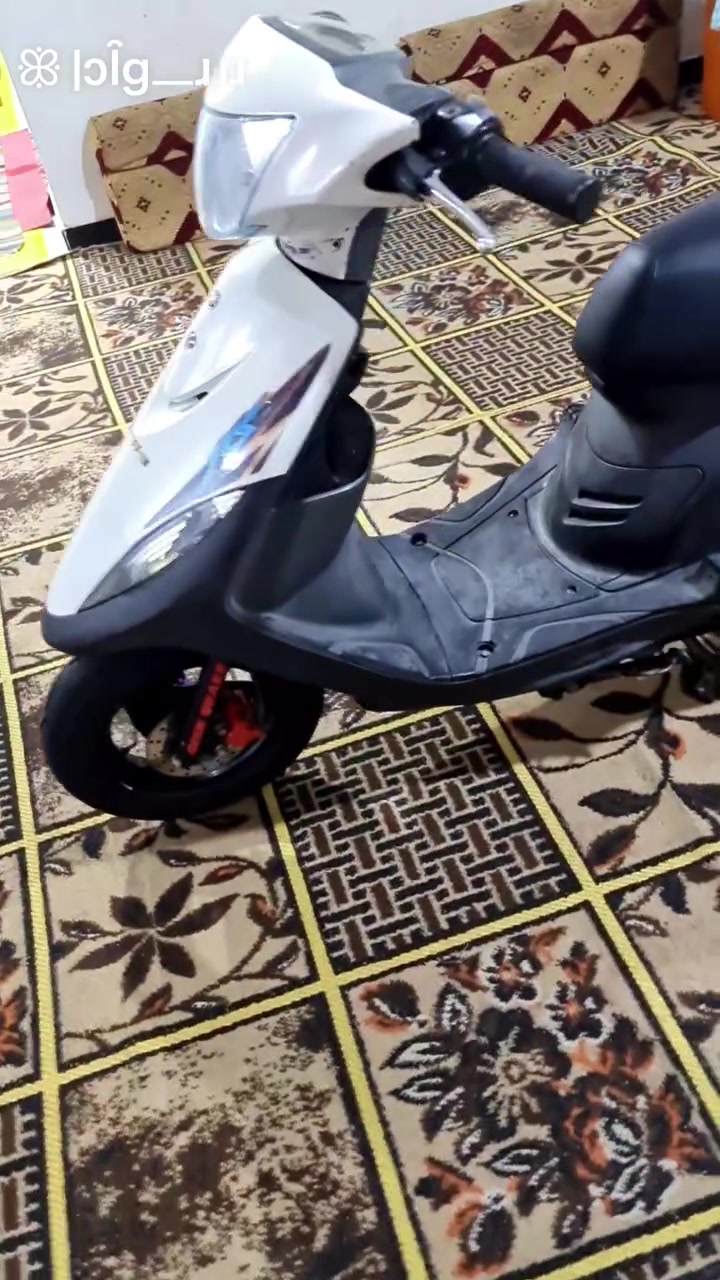 دراجه ماكس عدله كفاله عامه
ختم واحد كله كله شغاله رمبه 
سعر 1150الف قفل دراجه بجيس 
عنوان البصره ابو الخصيب شارع الوسطي 
***********

