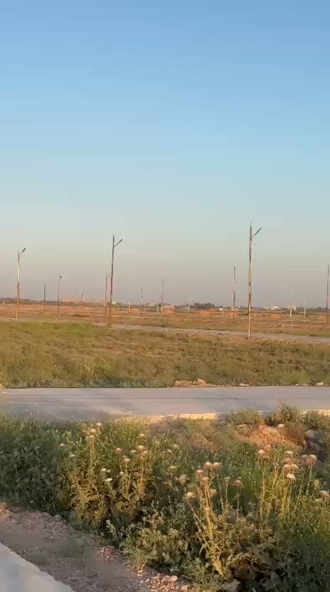 قطعه ارض للبيع الطريق  محسن كليات الخان كامل خدمات سند ٢٥ وكاله تحويل ثاني يوم ١٠٠ متر ومفصل بالفيديو
رقم  ***********
